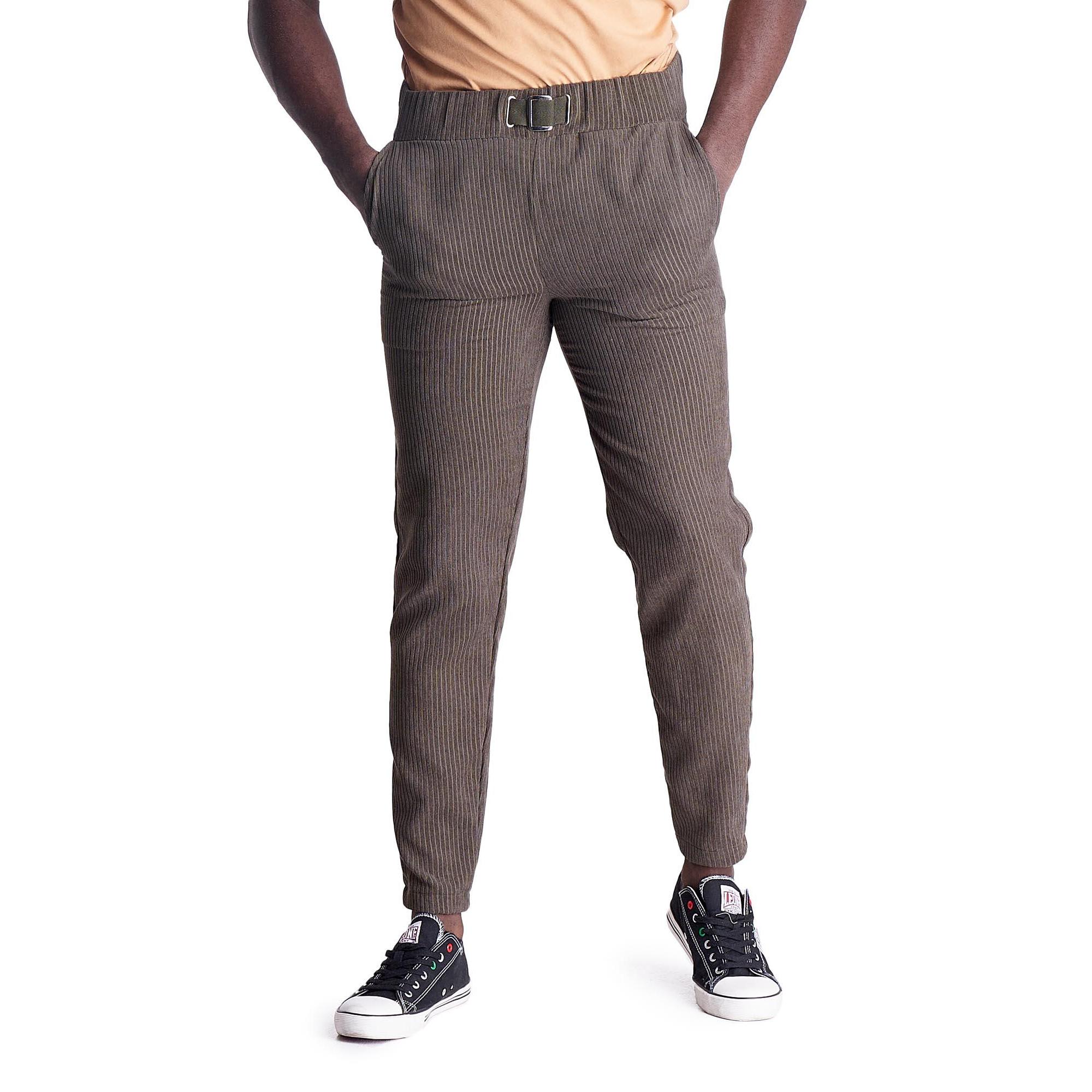 Pantalon à taille élastique pour homme avec poches côté à fermeture éclair